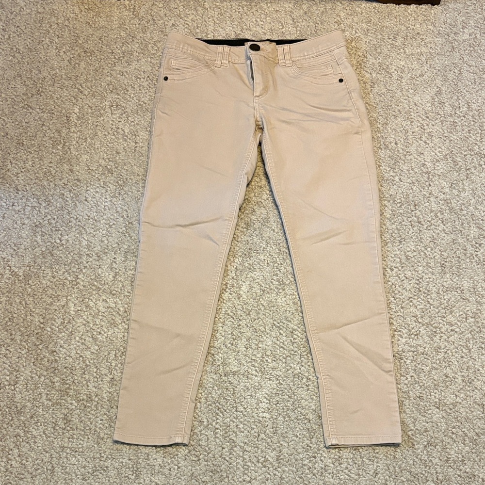Democracy Women's Cropped Tan Jeans Size: 4
